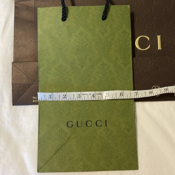 Gucci Green/brown/black & white Paper Shopping Bags 3 in Bundle - Picture 6 of 8